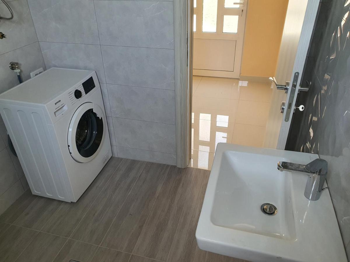 Apartman Tolosi Podgorica Exterior photo